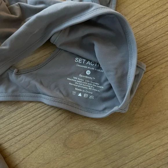 SET Active Gray workout set medium - Picture 3 of 4